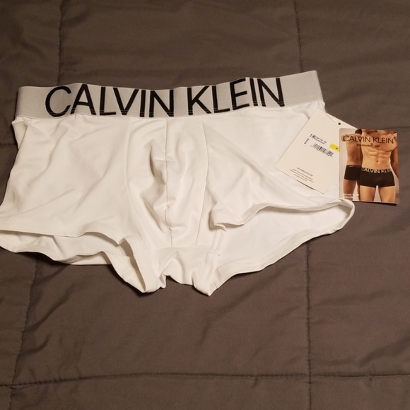 statement 1981 micro low rise trunk